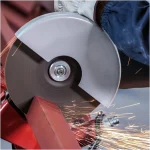 Disco Abrasivo Bosch 7 x 18 x 78 A30SBF Corte Metal x5, 2608600321-1 vista uso (1)